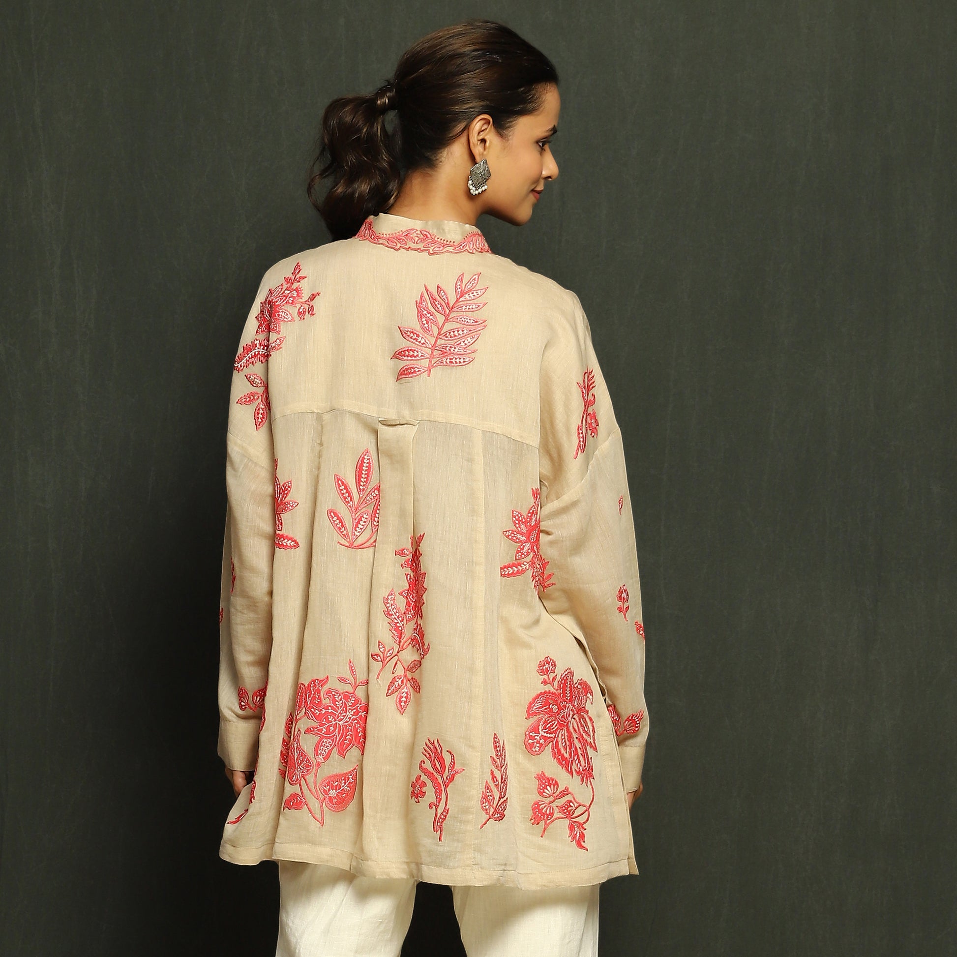 Ecru & Pink Floral Embroidered Mul Chanderi Top