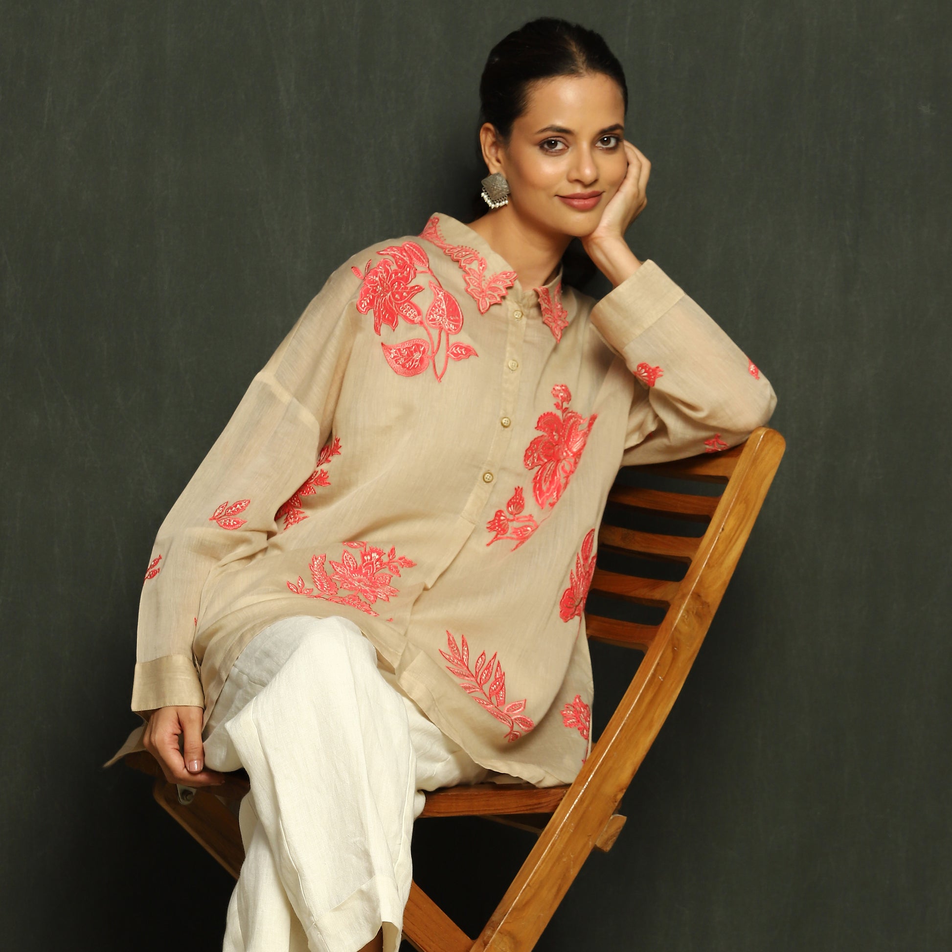 Ecru & Pink Floral Embroidered Mul Chanderi Top