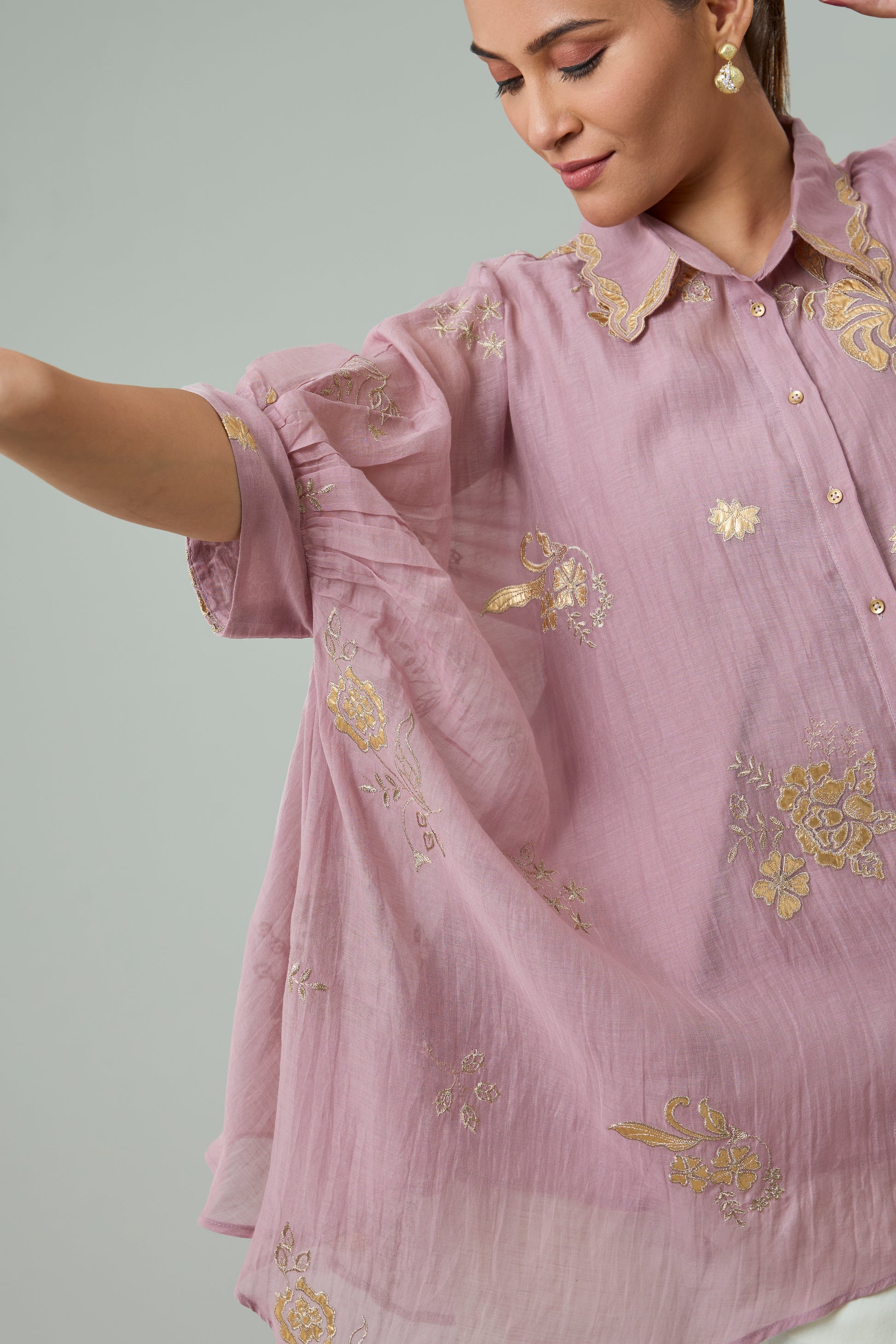 Mauve Mul Chanderi Floral Gold Appliqué Top