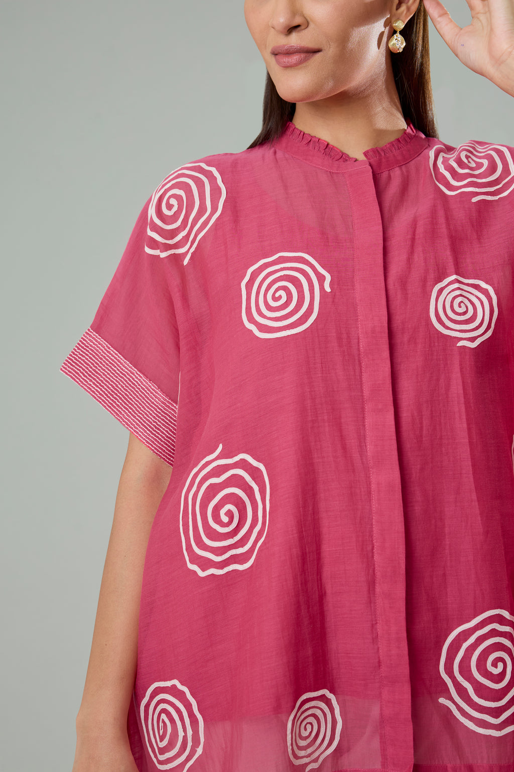 Coral Mul Chanderi Abstract Appliqué Top