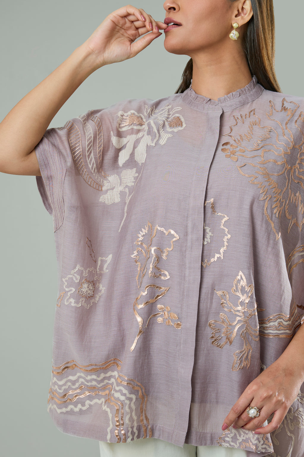Lilac Mul-Chanderi Embroidery and Gold Appliqué Top